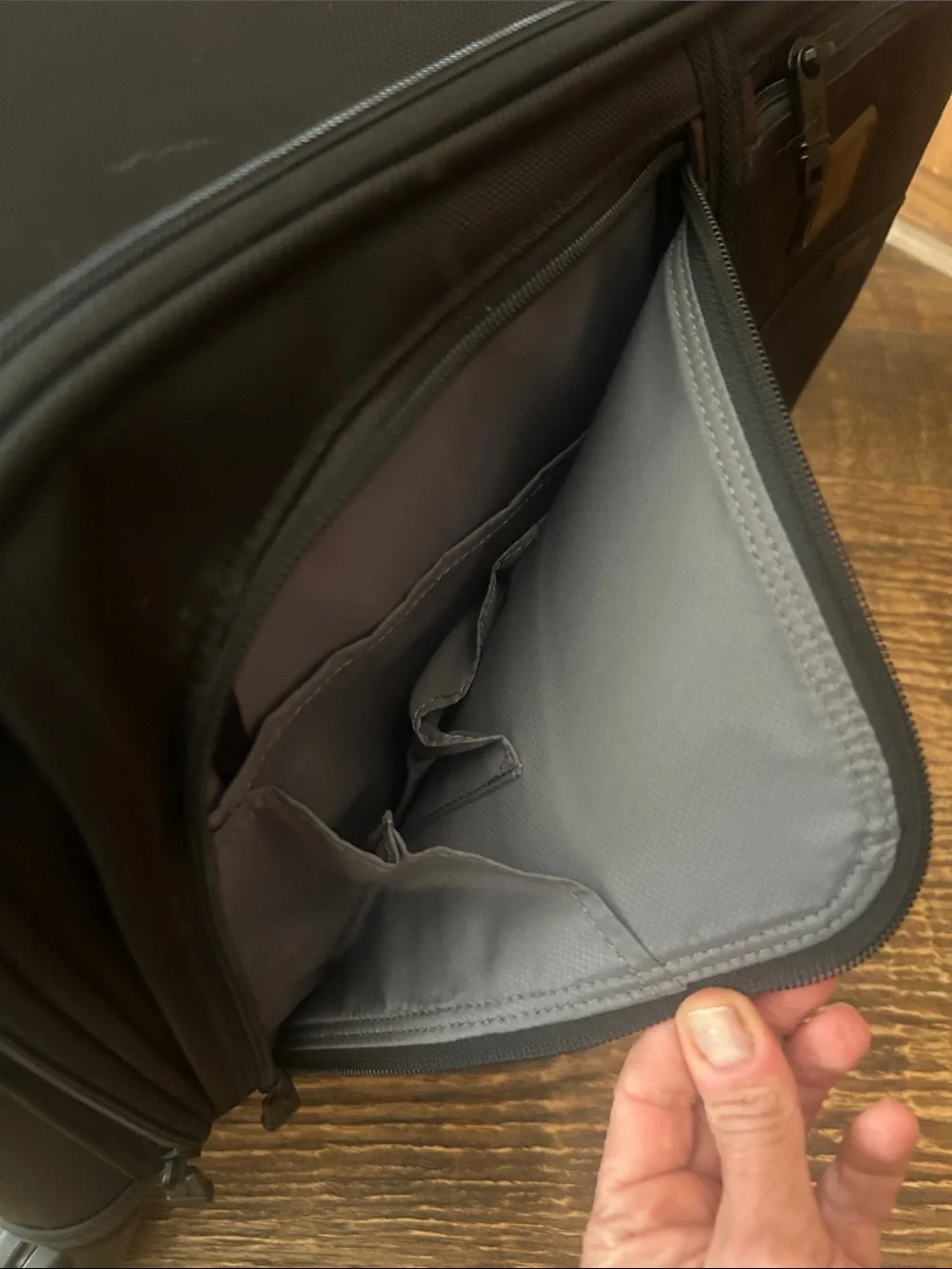 Tumi Black Alpha 2 Garment 4 wheel Carry-On